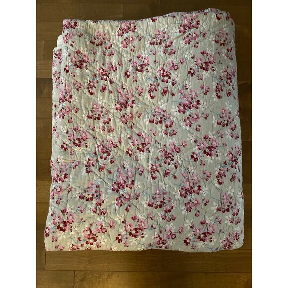 Annie Selke's Pine Cone Hill Rumer floral reversable king quilt & sham set - Picture 3 of 12